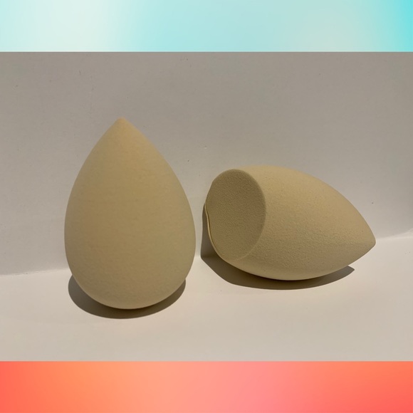 2 piece Blending Sponge Nude - Picture 3 of 3